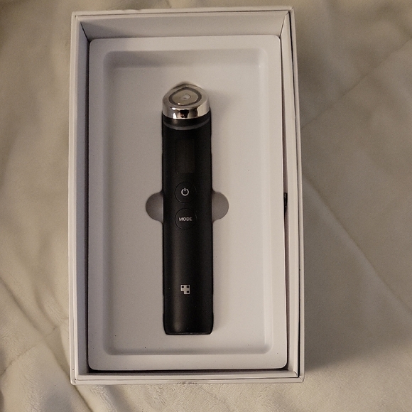 Medicube Other - Black Skincare Tool